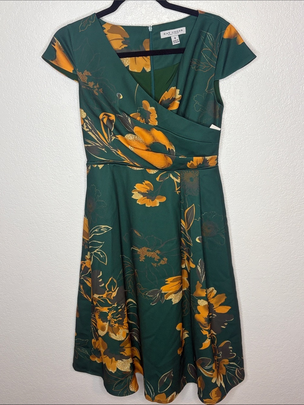 Kay Unger Forest Green Autumnal Floral Leaves Print Cap Sleeve Dress Size 4